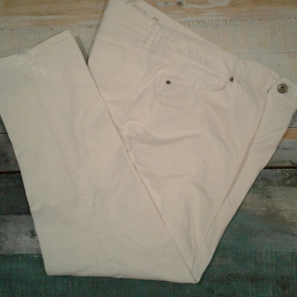 White faded glory pants.